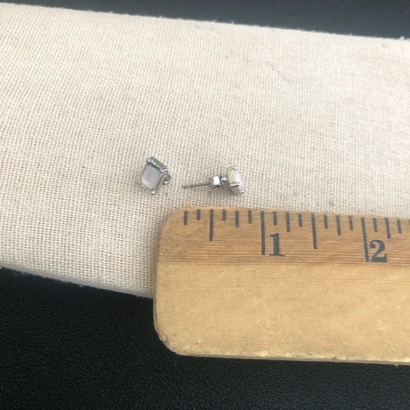 Vintage Pierced Earrings - Picture 2 of 2